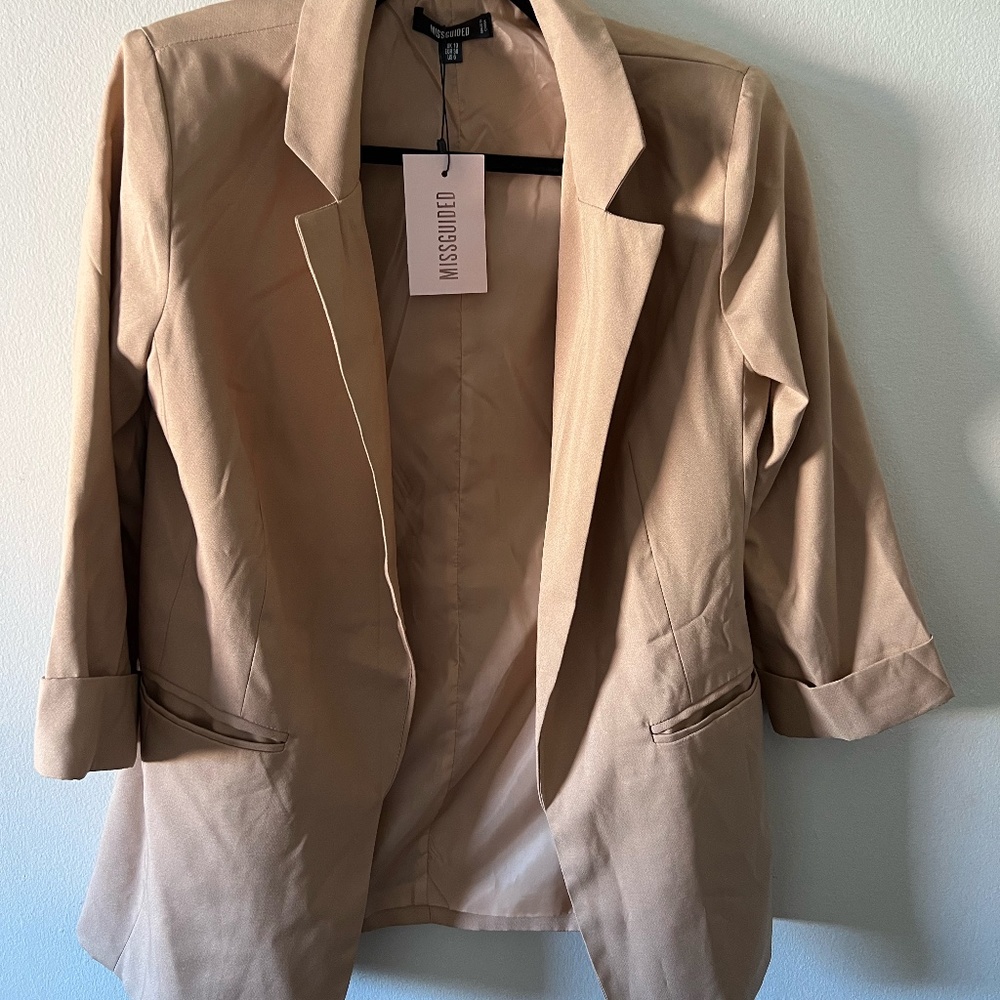 Missguided Blazer. Perfect for fall!